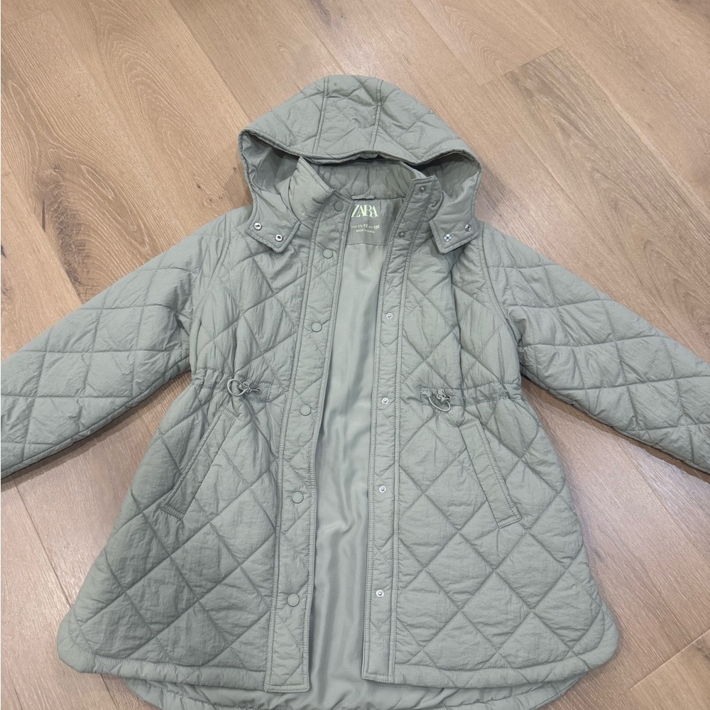 Zara Kids Quilted Puffer Jacket in Gray
